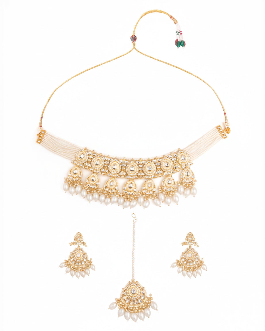 Pearl Reyna Kundan Jewellery Set