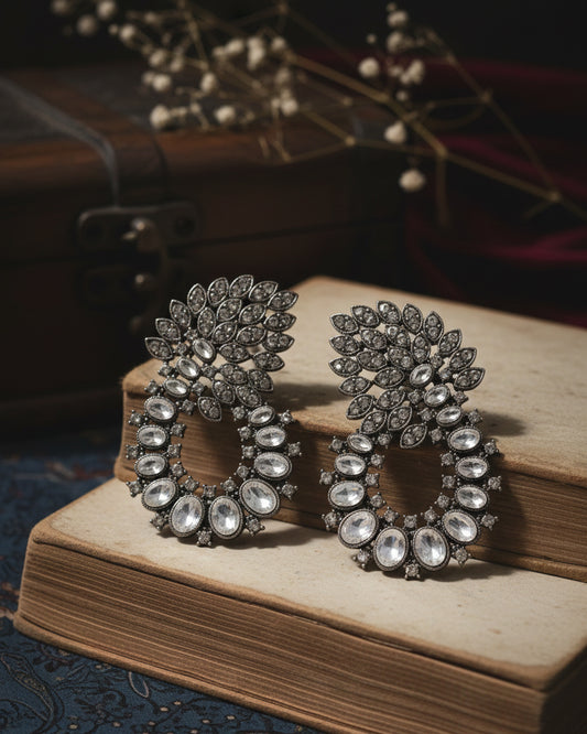 Black Pravya Earring