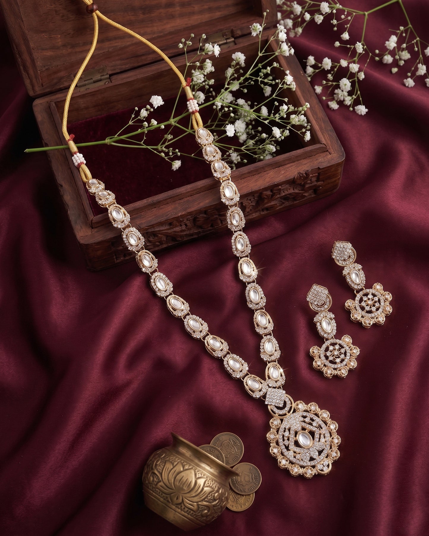 Aarunya Premium Long Necklace Set - Zircone