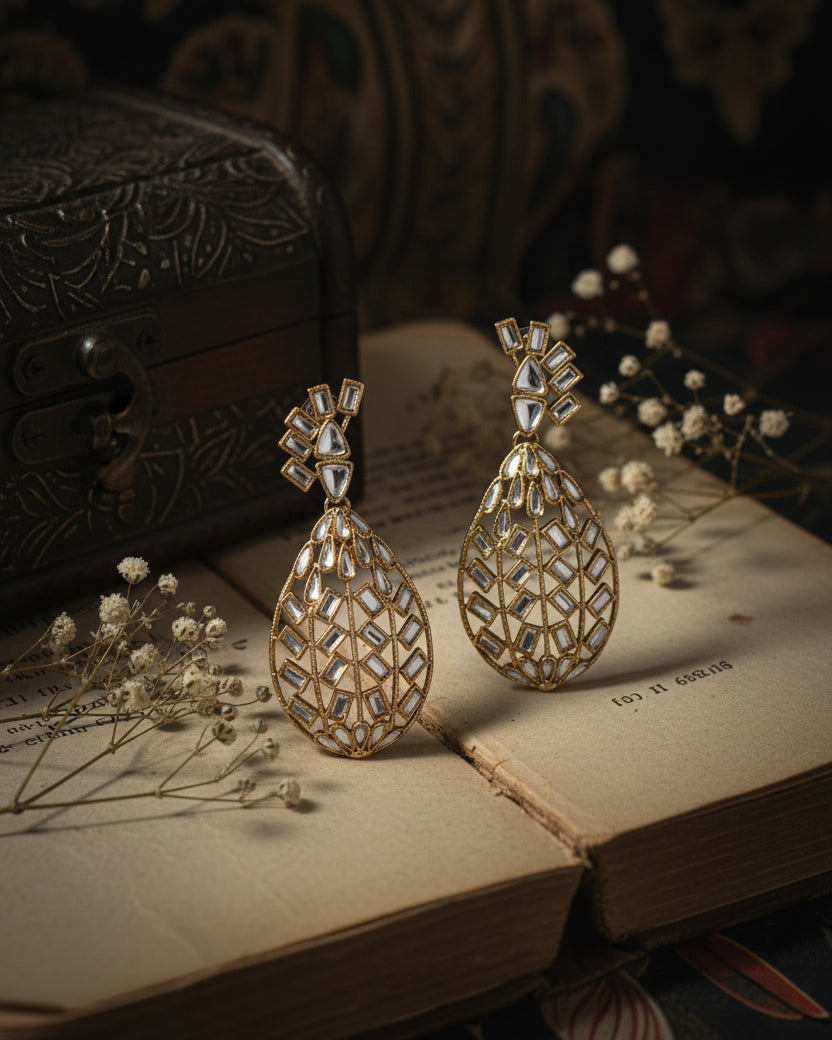 Zariyaa Earring - Kundan