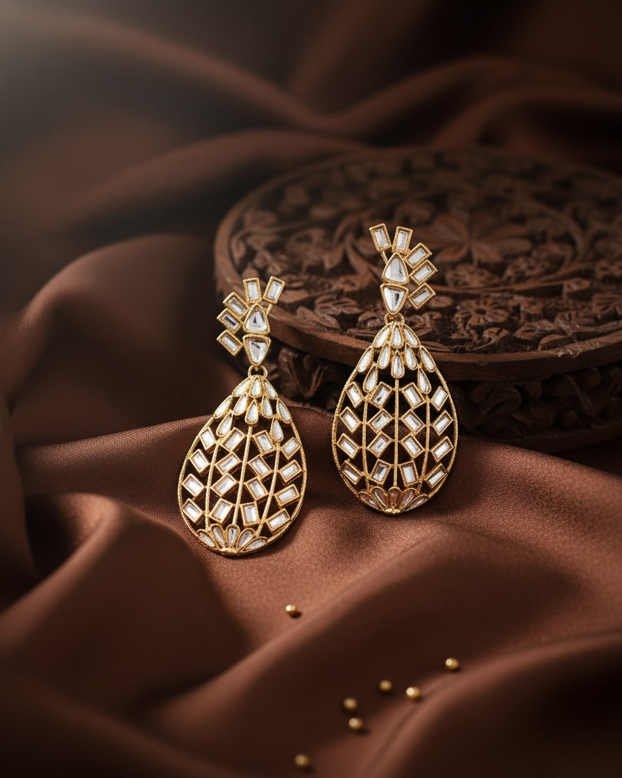 Zariyaa Earring - Kundan