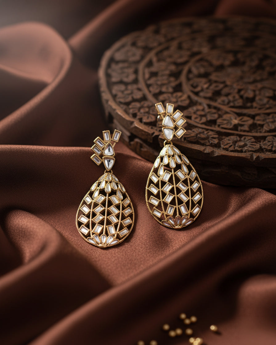 Zariyaa Earring - Kundan