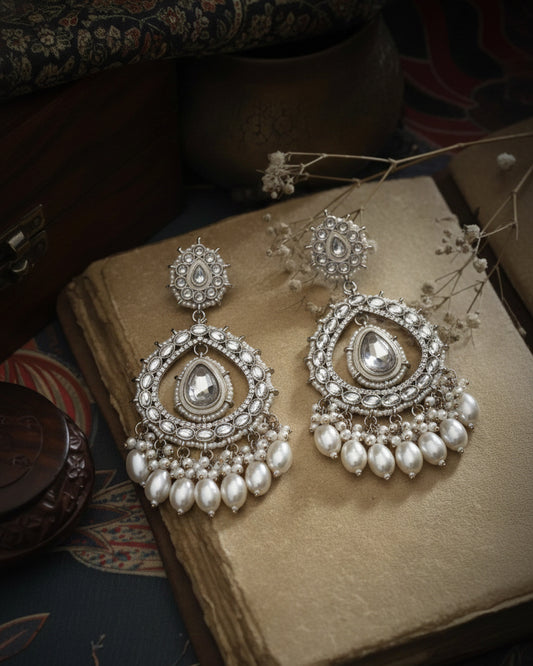 Pearl Advait Chandbali