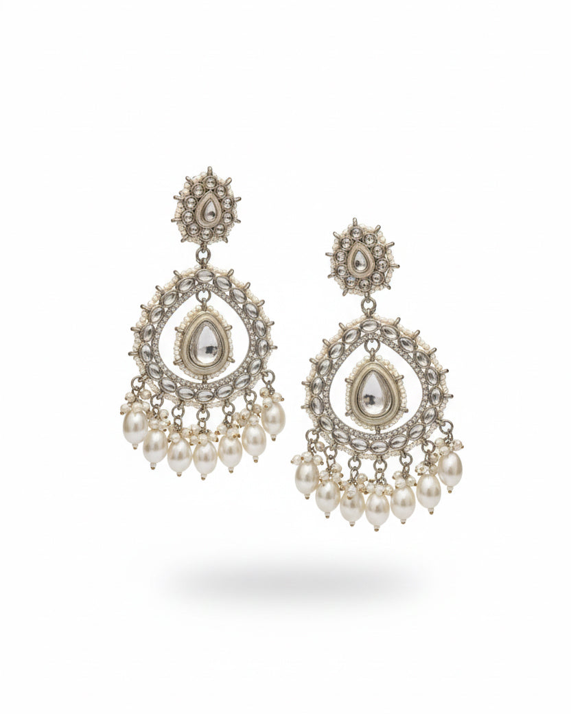 Pearl Advait Chandbali