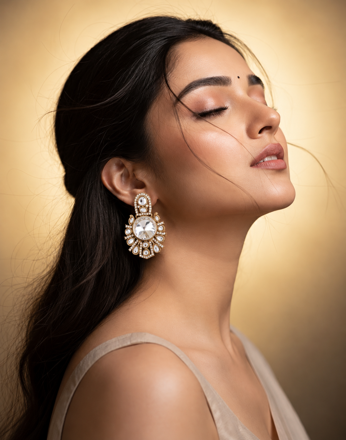 White Ashima Stud Earring