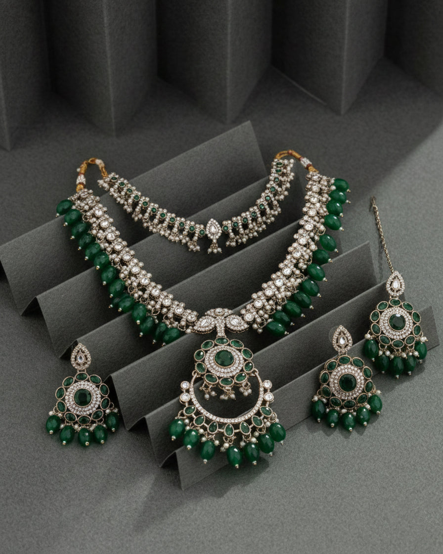 Emerald Kalindi Layered Jewellery Set