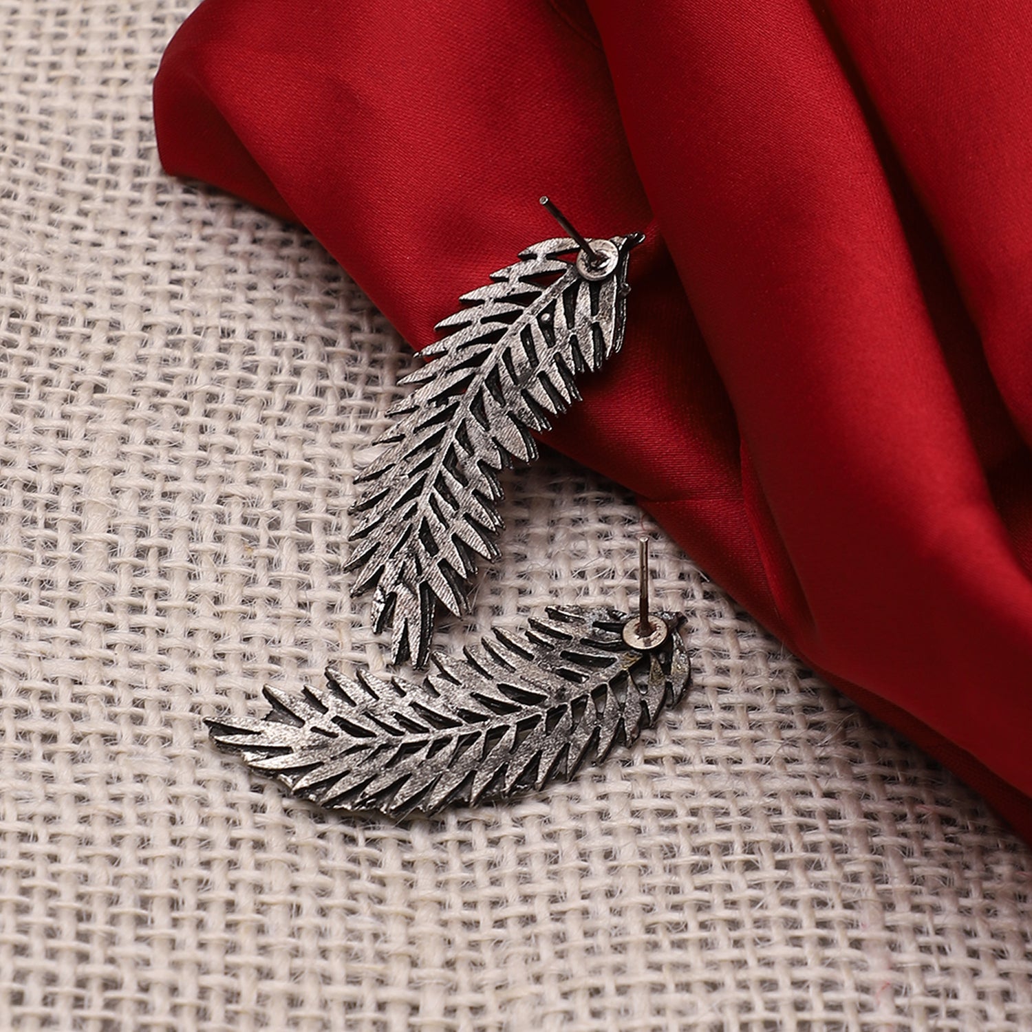 Sapna Leaf Earring
