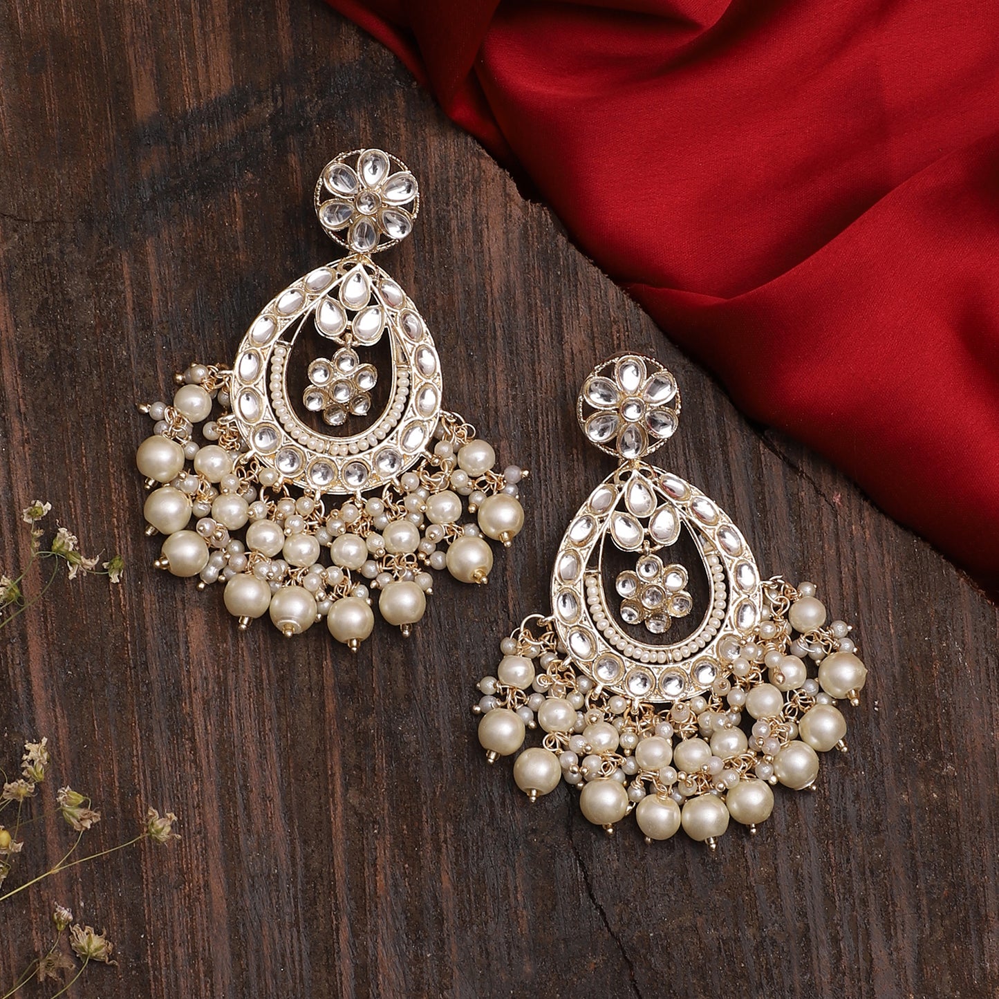 Jiya Kundan Earring