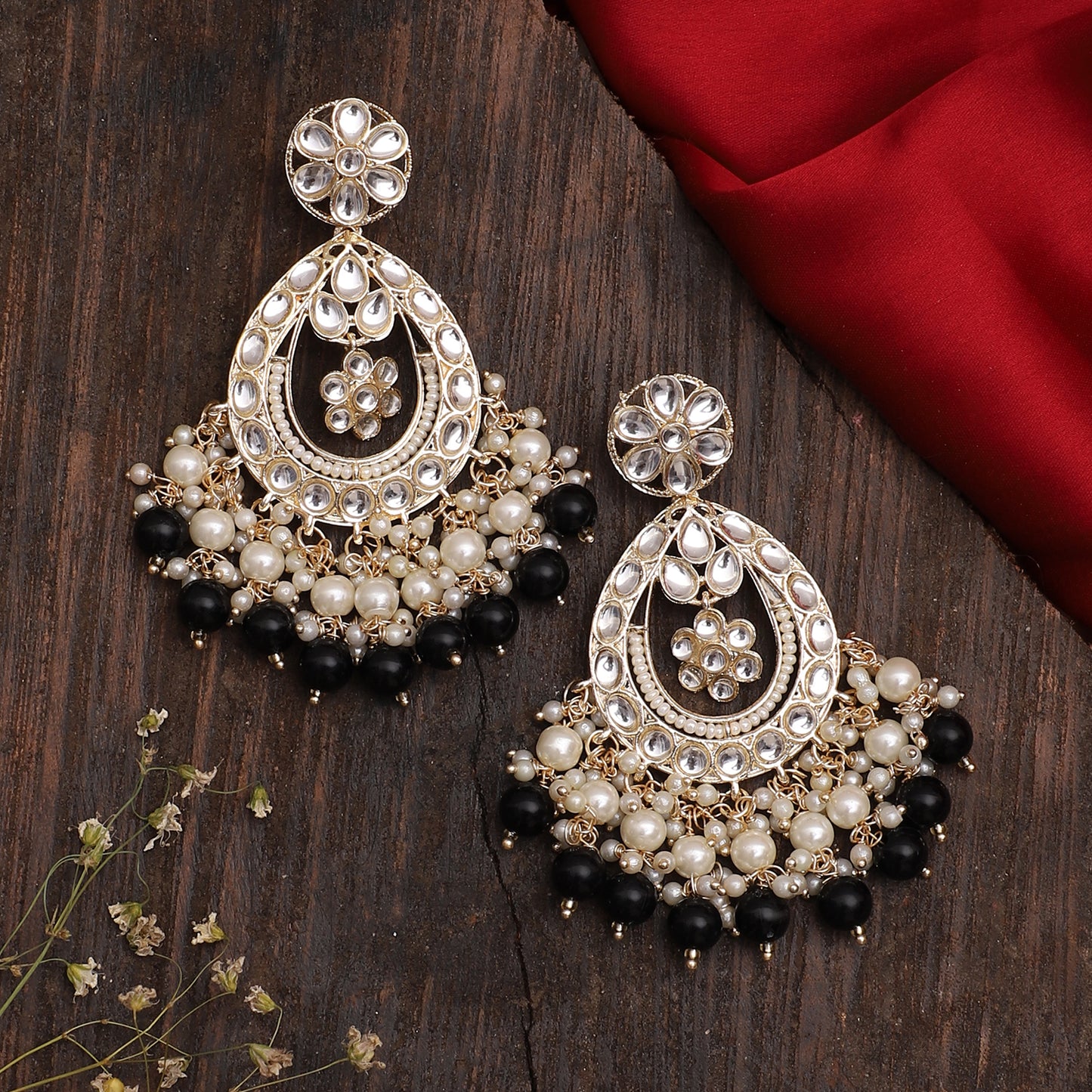 Jiya Kundan Earring