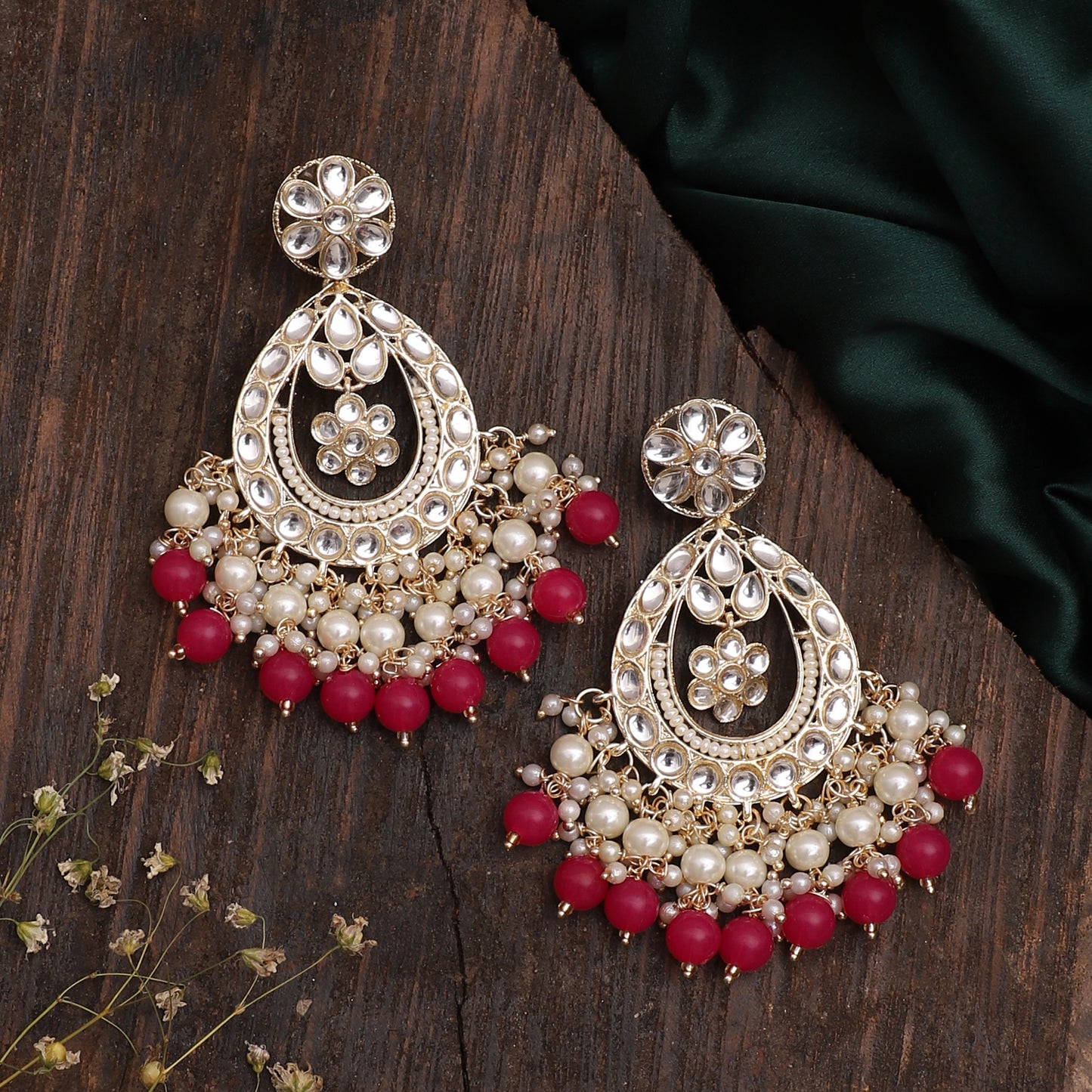 Jiya Kundan Earring