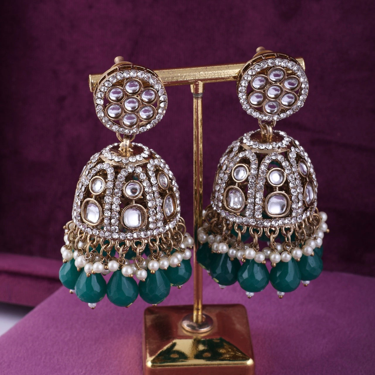 Yasmeen Jhumka