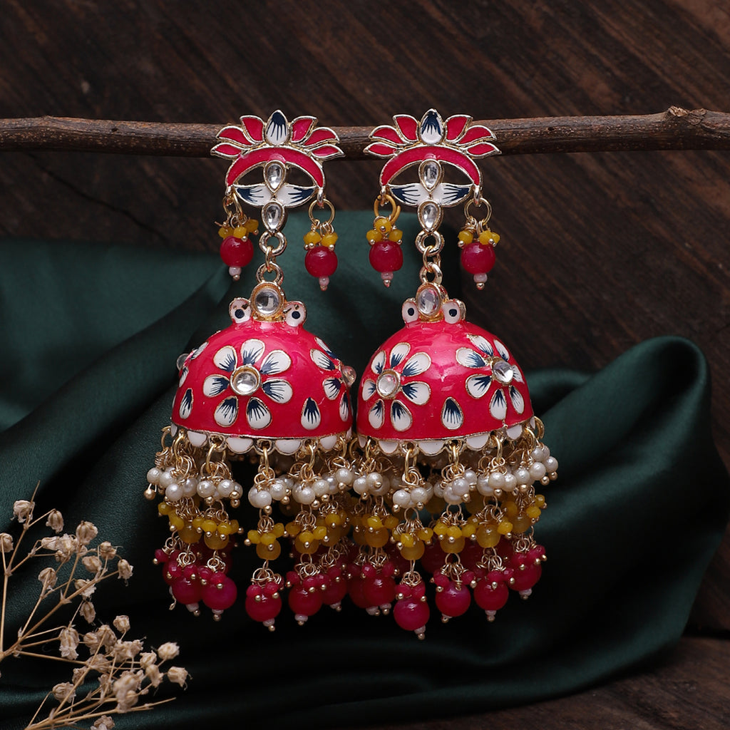 Tapsee Jhumka