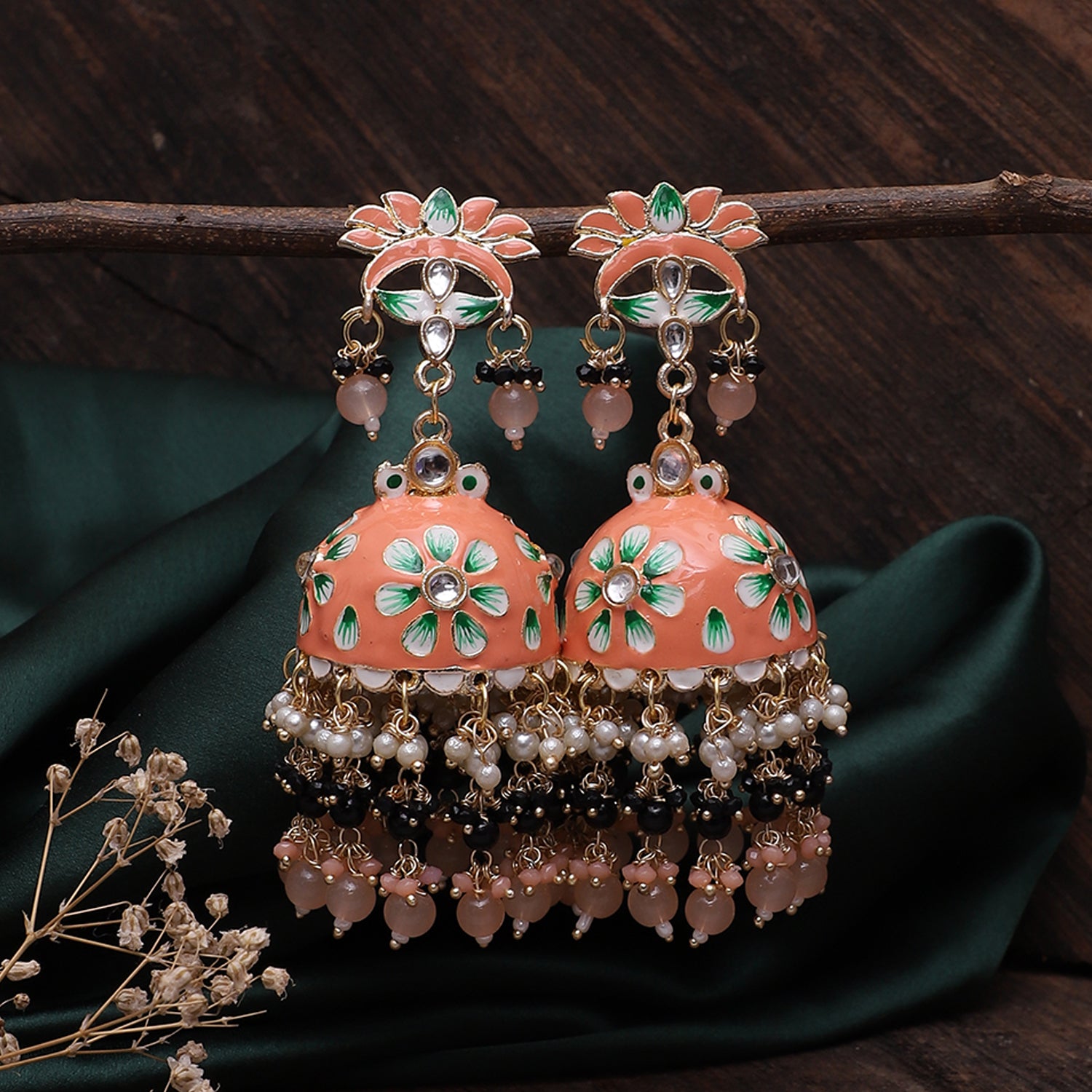 Tapsee Jhumka