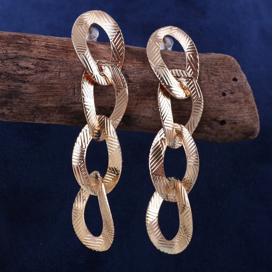 Link Chain Voguish Earring