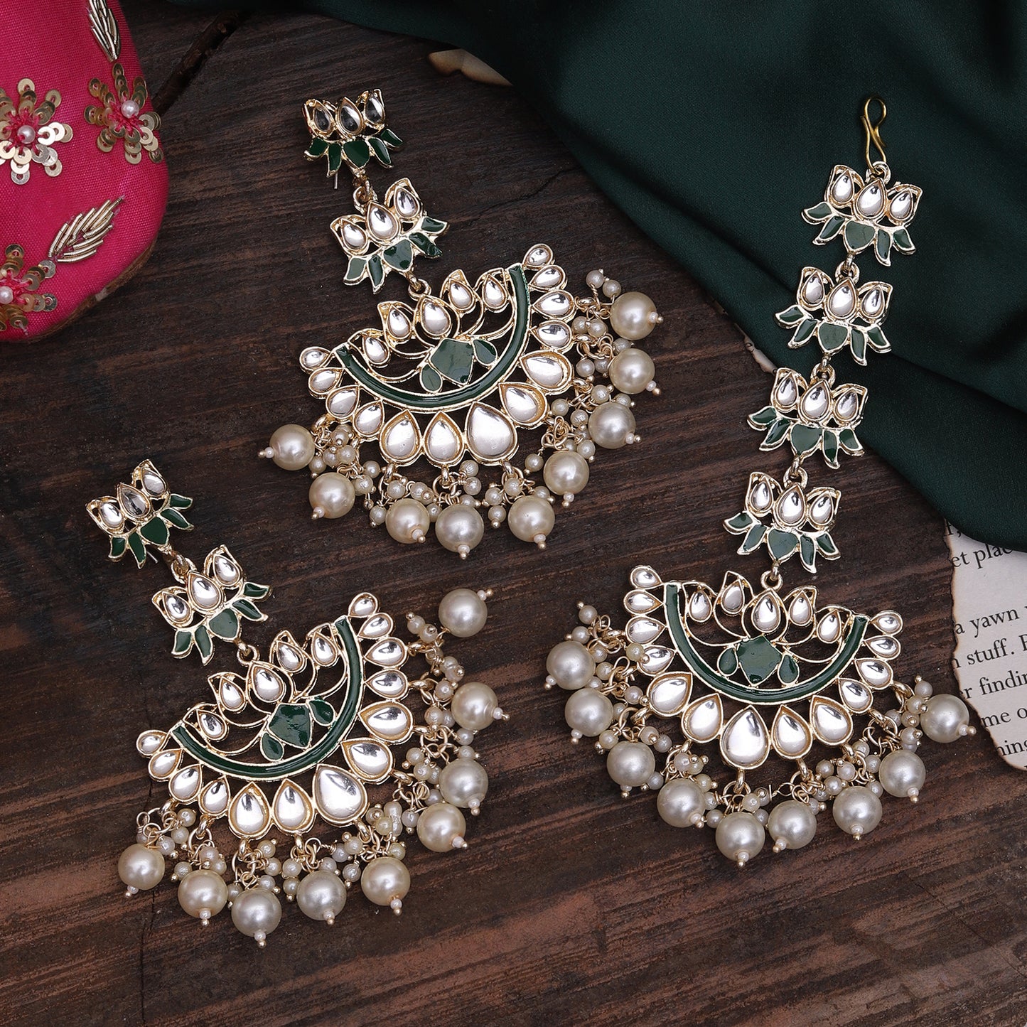 Sahiba Teeka Earring Set