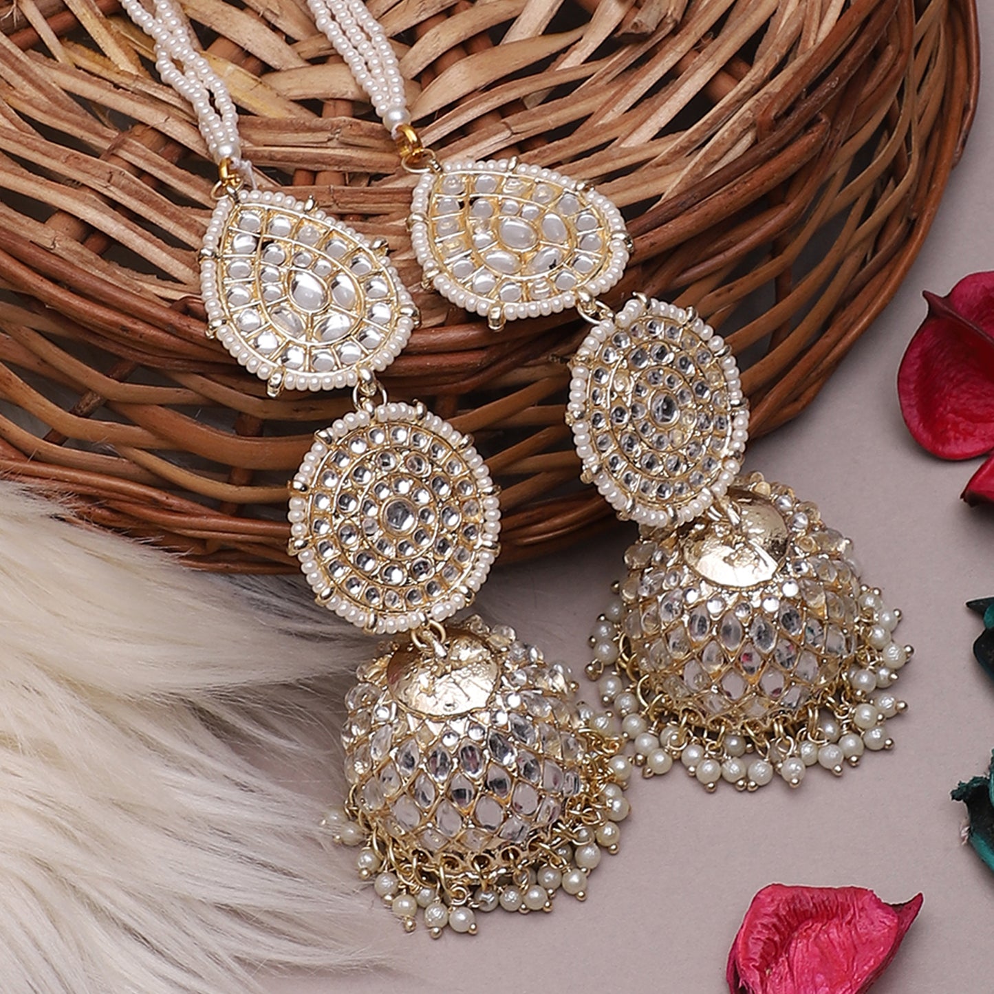 Gurleen Jhumka with Sahara