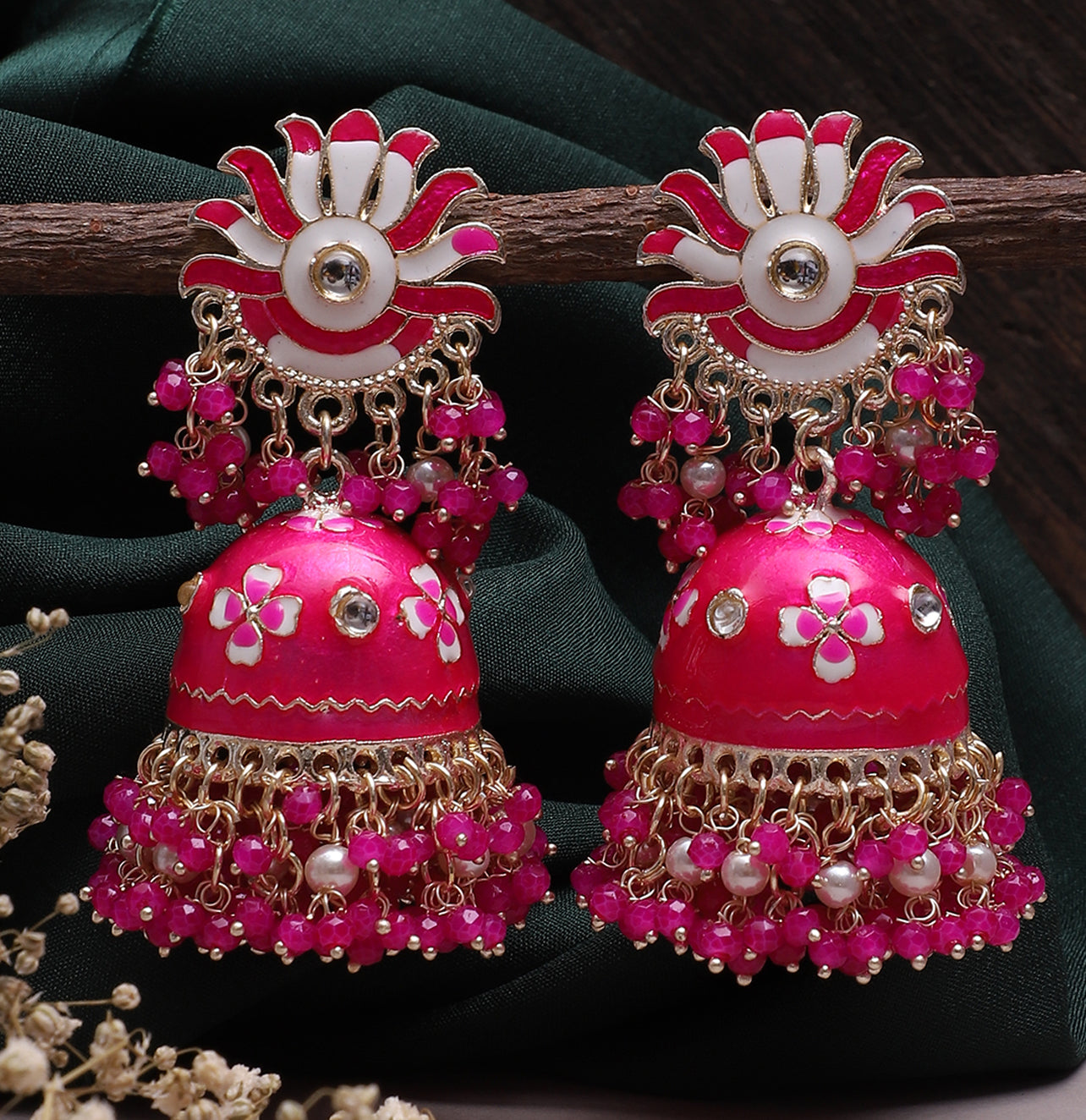 Ekta Jhumka