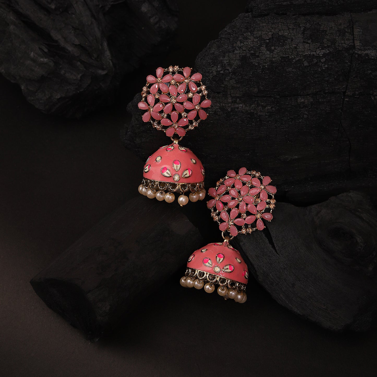 Manya Jhumka