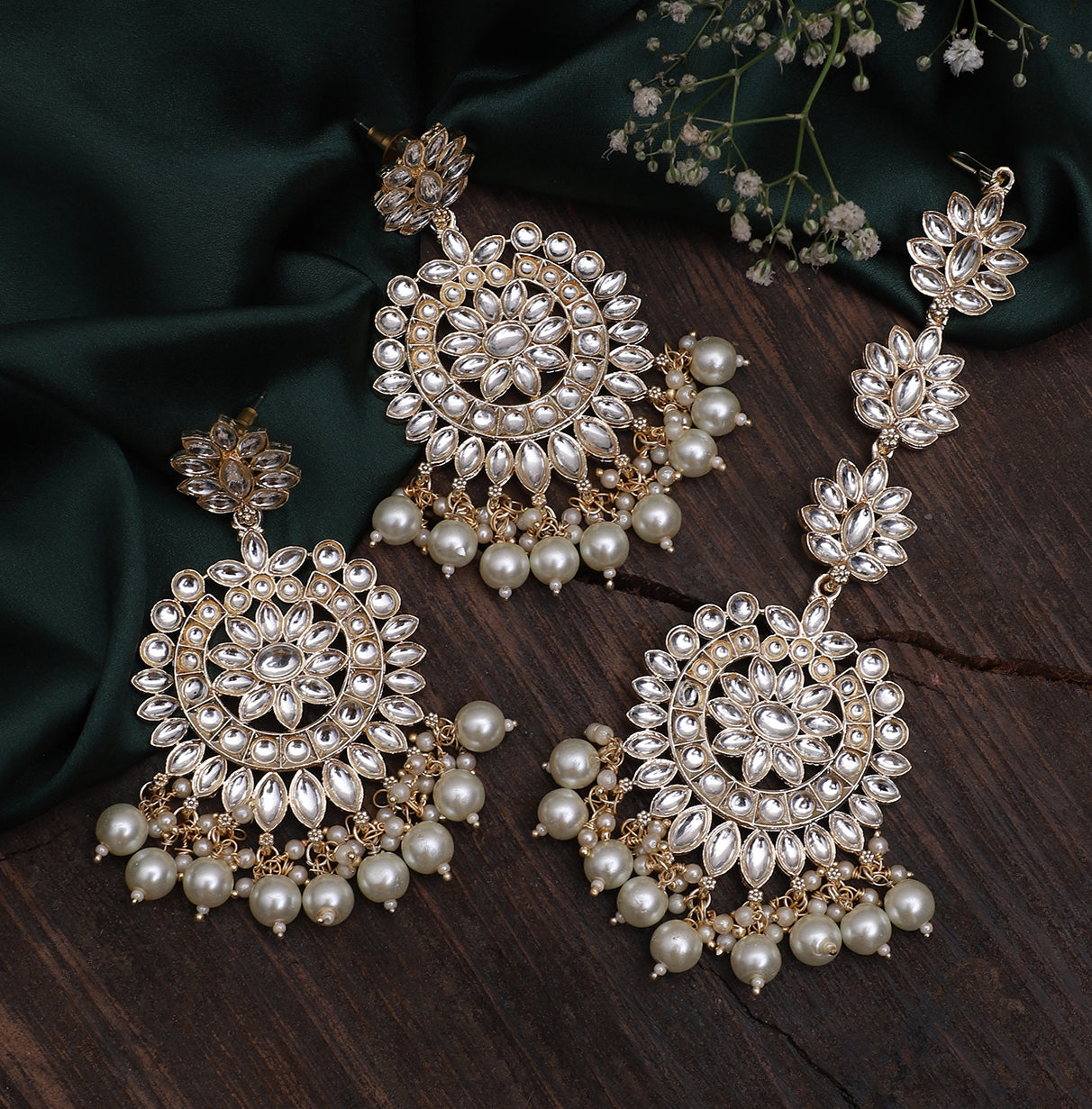 Zoha Teeka Earring