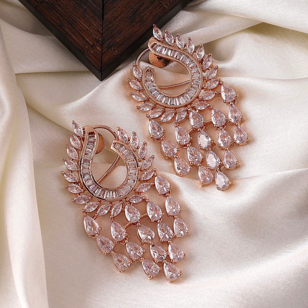 Capria AD Earring