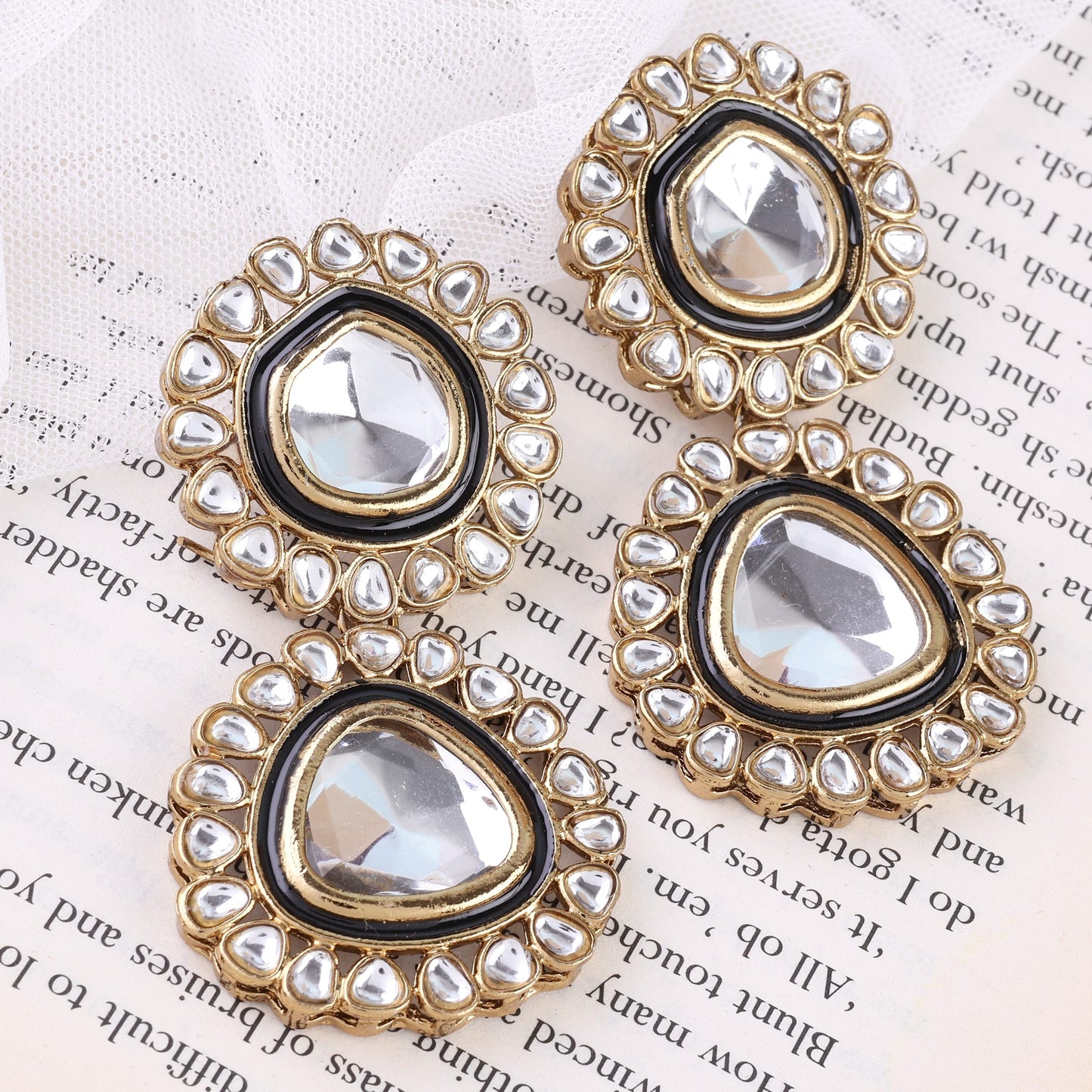 Neeraj Earring