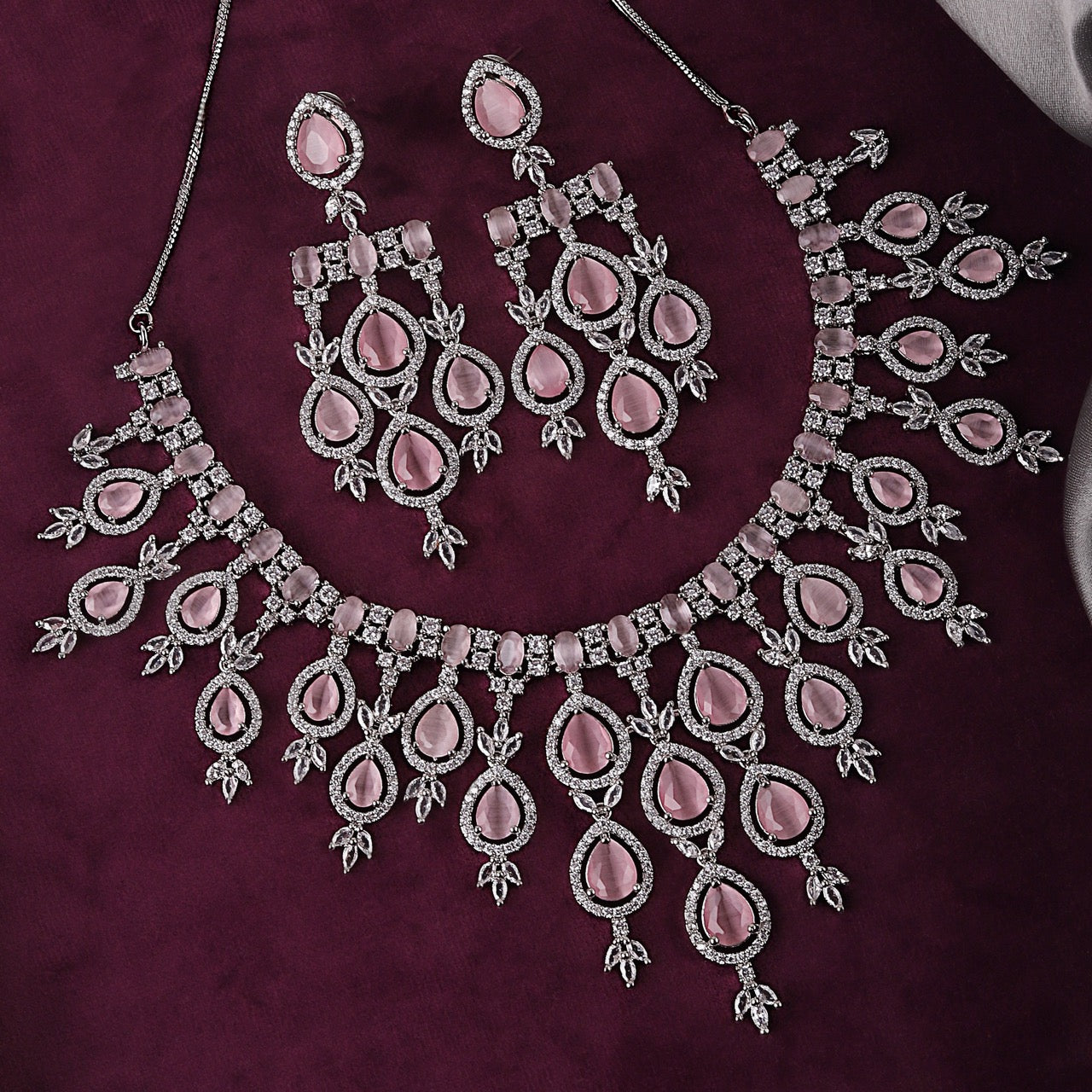 Avni AD Necklace