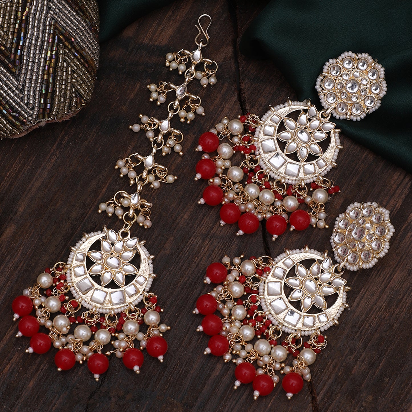 Sunaina Teeka Earring Set