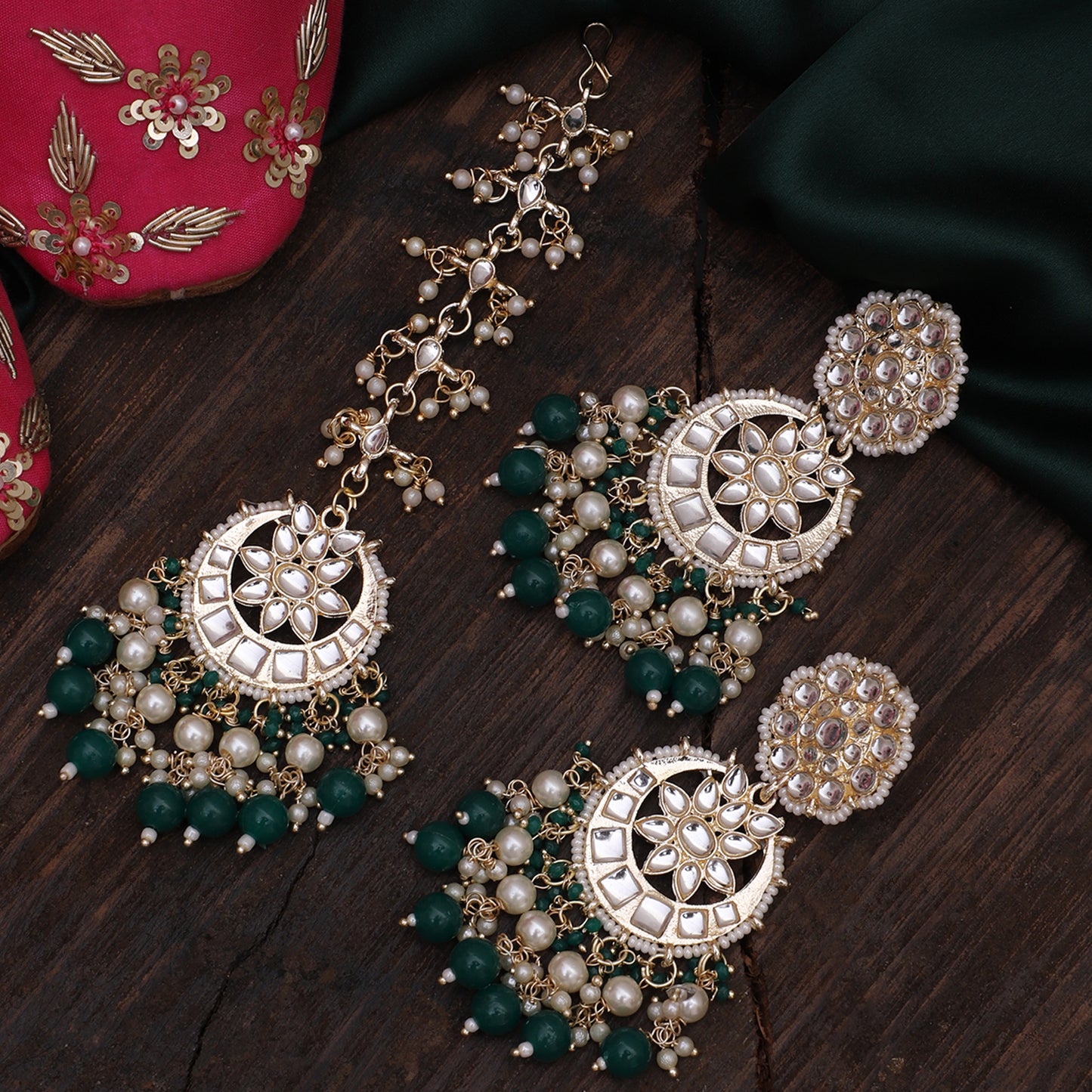 Sunaina Teeka Earring Set