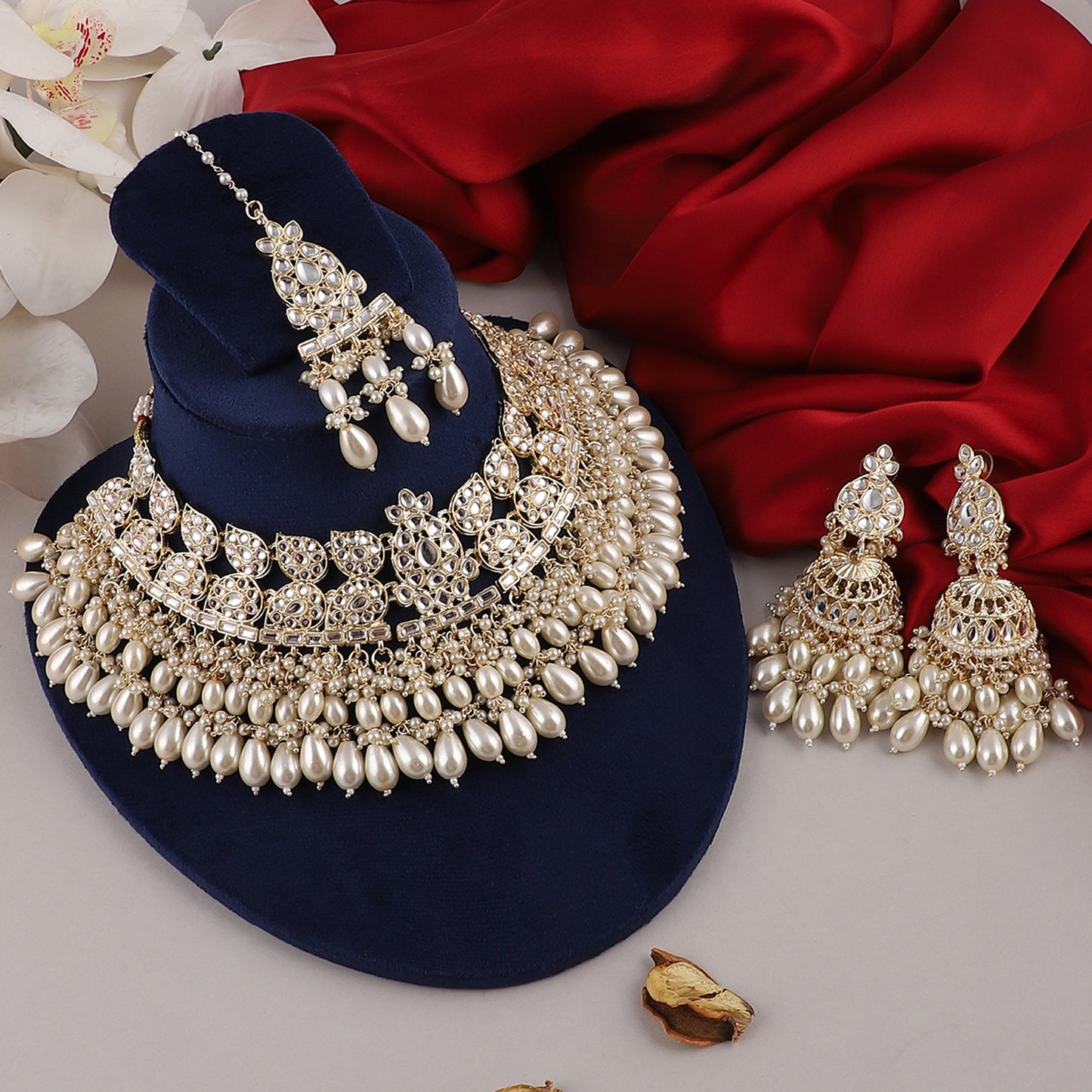 Meera Royal NeckSet