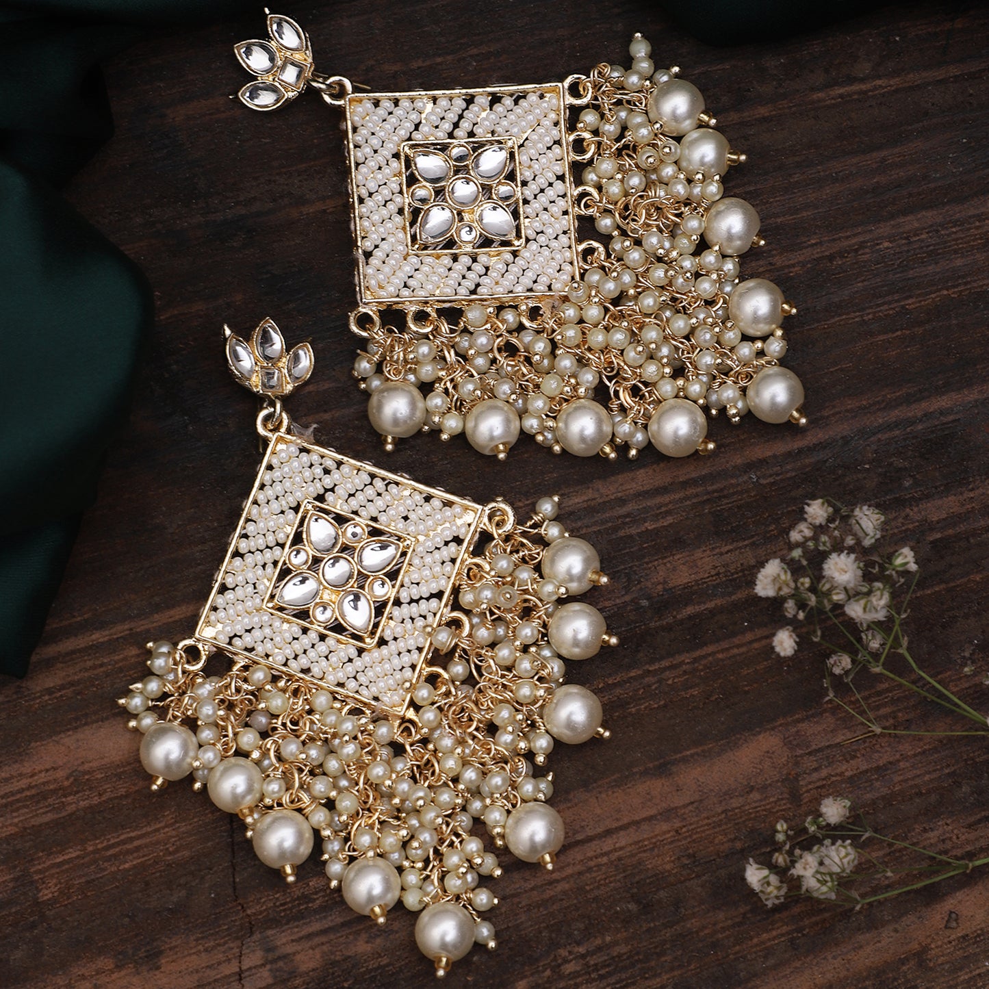 Aditi Earring