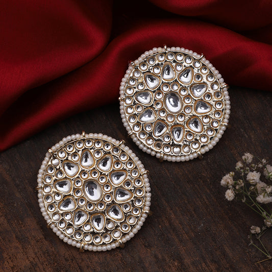 Sanya Studs