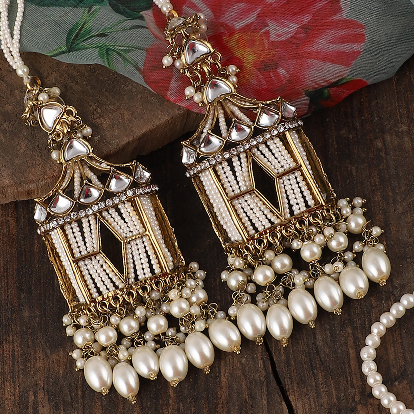 Agastya Designer Earring with Sahara