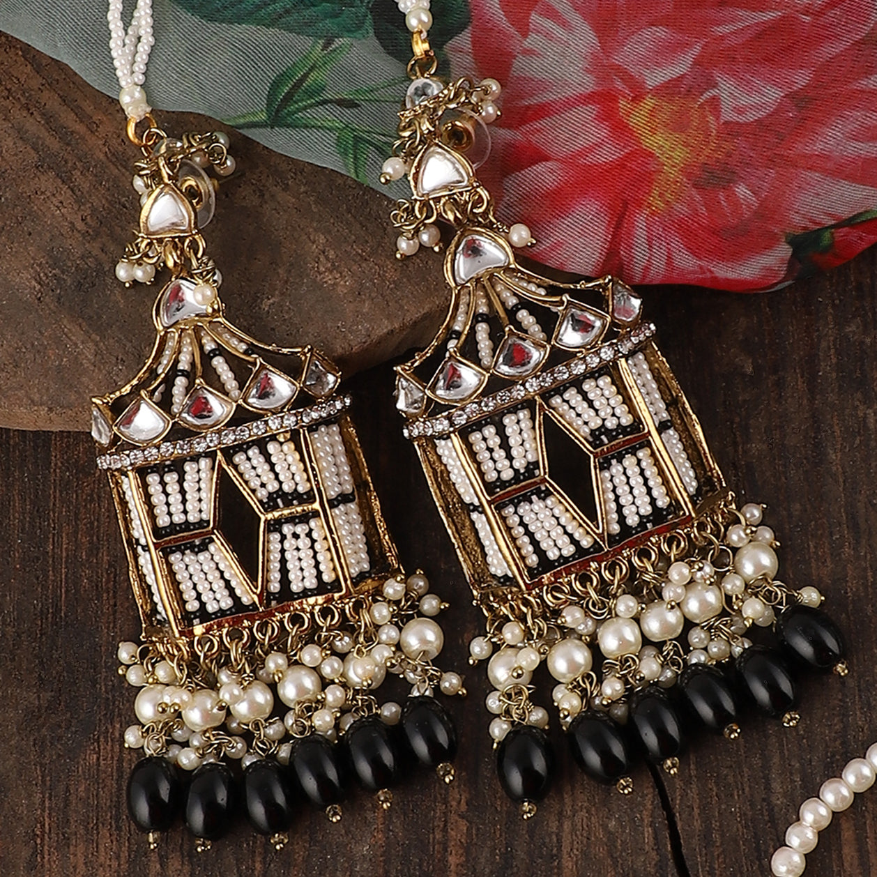 Agastya Designer Earring with Sahara