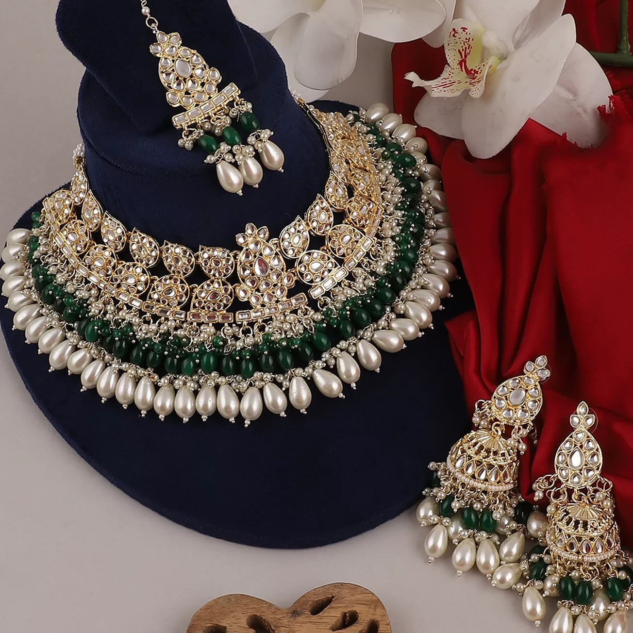 Meera Royal NeckSet