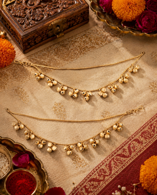 Vaishu Brass Ghunghroo Kaan Chain