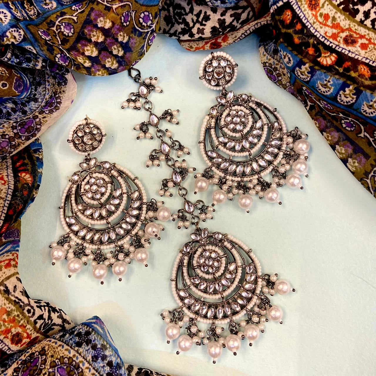 Black Sriti Teeka – Earring